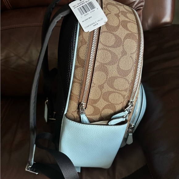 Authentic Coach Backpack - Picture 2 of 9